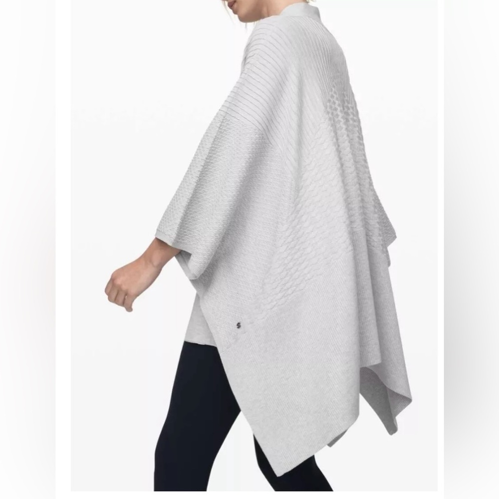 Lululemon Dream Weaver Wrap Heathered Core Gray One Size Ultra Soft Blend